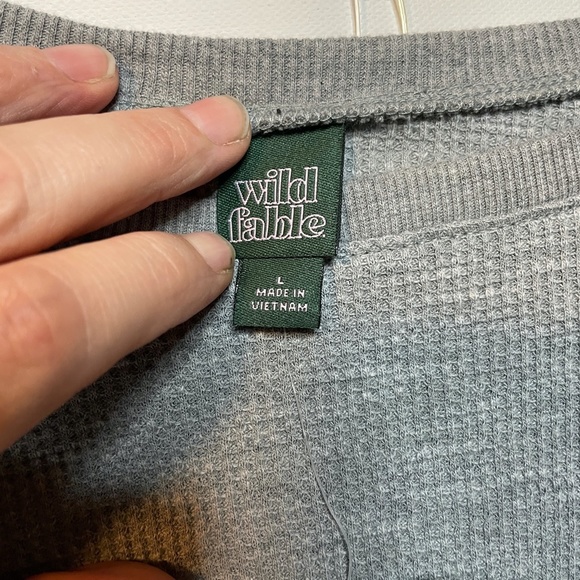 Wild Fable Crop Top Long Sleeve Grey Waffle Texture Size L - Picture 3 of 9